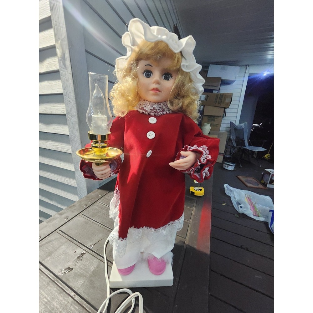 Vintage RARE Telco Christmas Motionette Illuminated Candle Caroler Girl, Tested